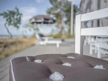 06 Stuhl - White - Fri Form