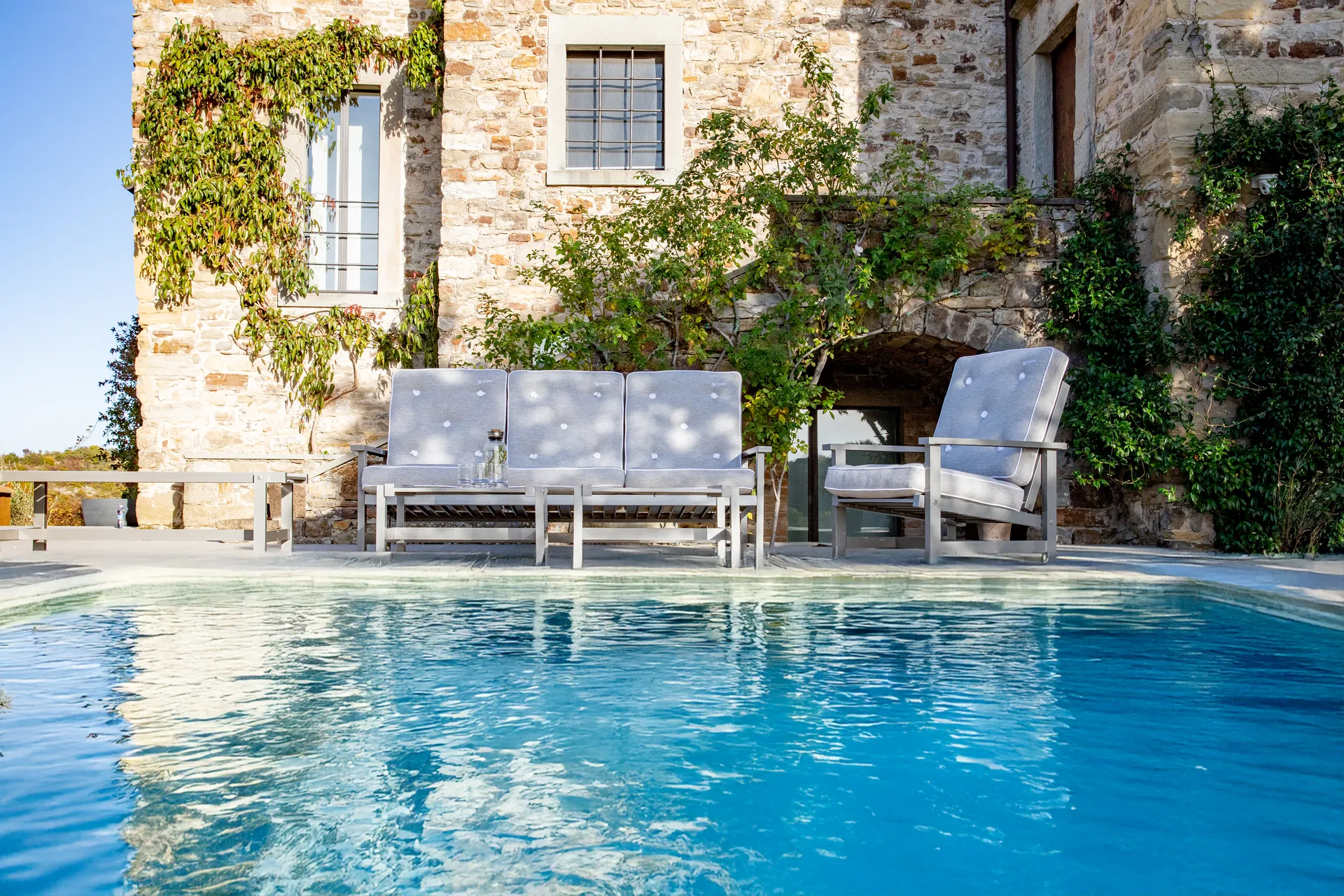 09 Sofa, Grey, 3-sits Fri Form