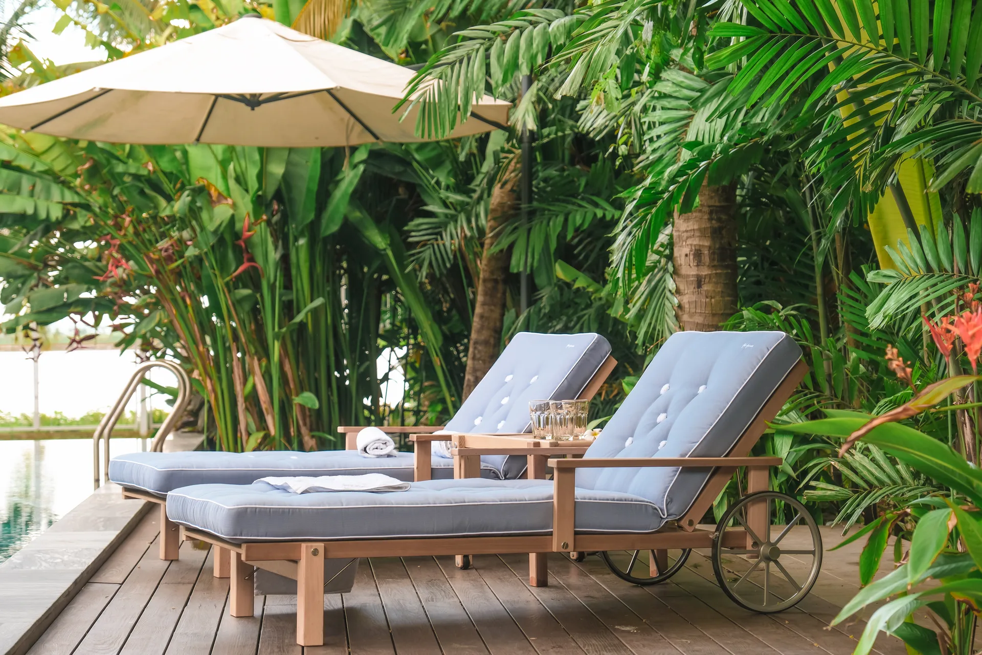 31 Liegewagen, Redwood, 78x171 cm Fri Form