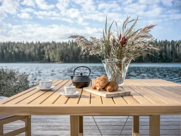 65 Tisch - Teak, 128x120x68 cm - Fri Form