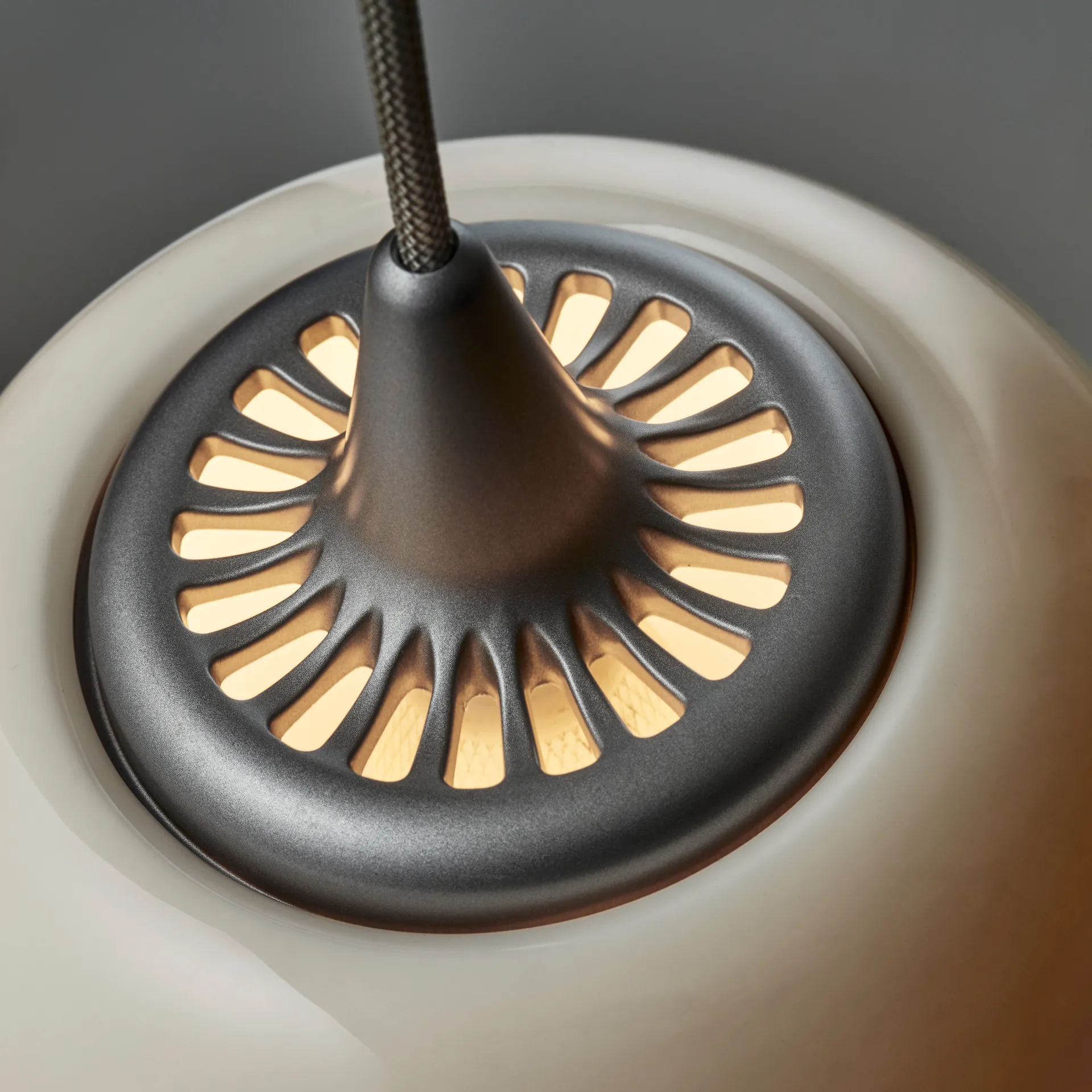 Dogu Pendelleuchte, Silver Fritz Hansen