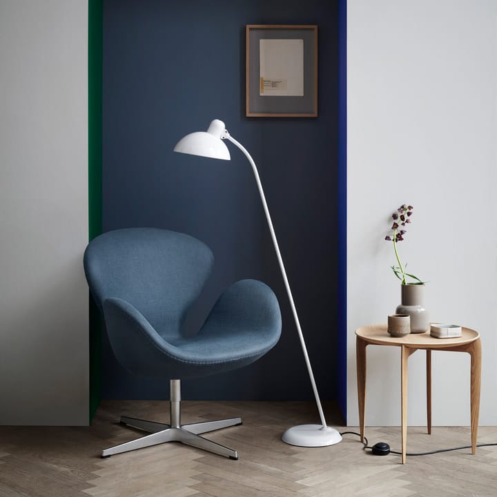 Kaiser Idell 6556-F Stehleuchte, White Fritz Hansen