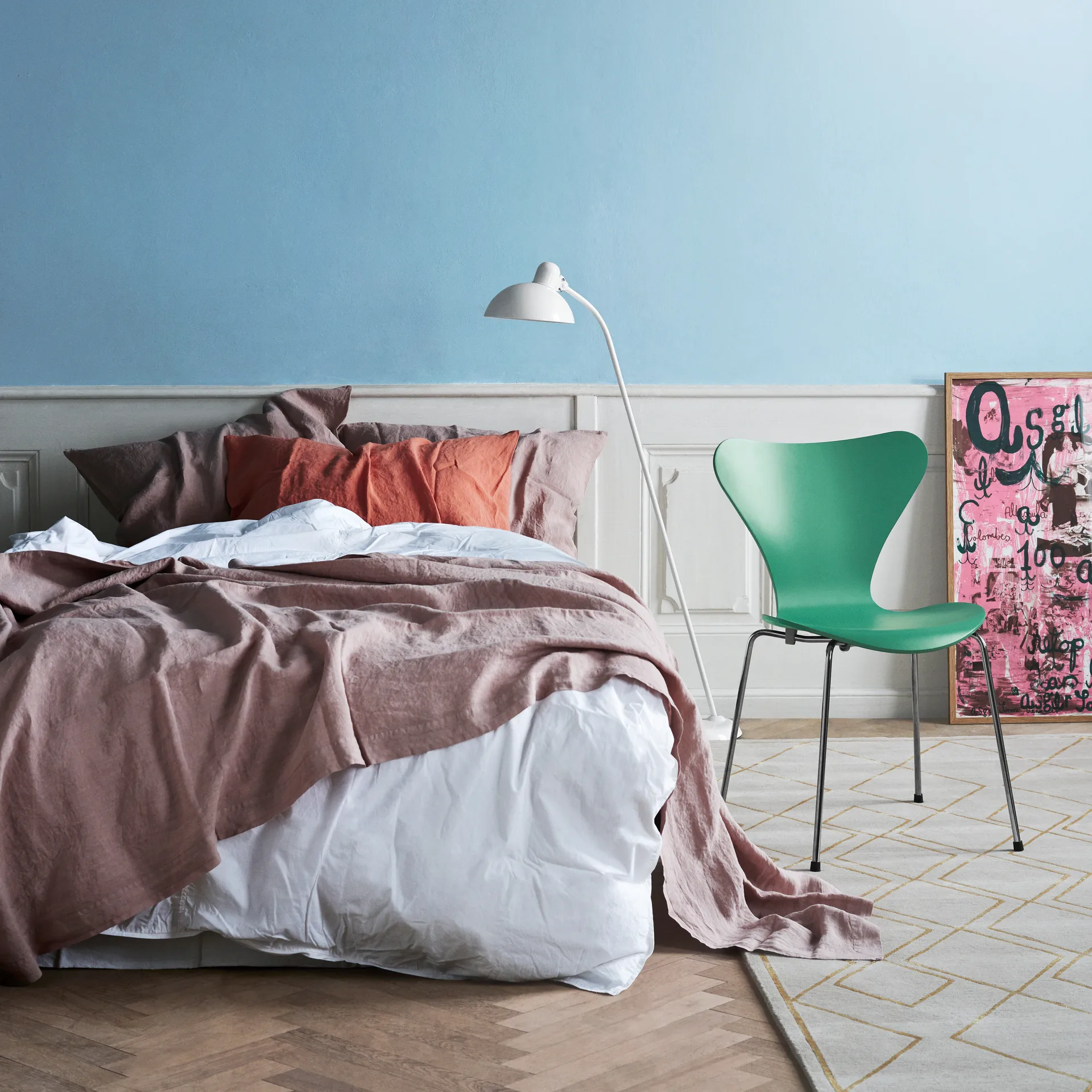 Kaiser Idell 6556-F Stehleuchte, White Fritz Hansen