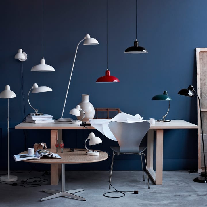 Kaiser Idell 6631-P Pendelleuchte, Ruby red Fritz Hansen