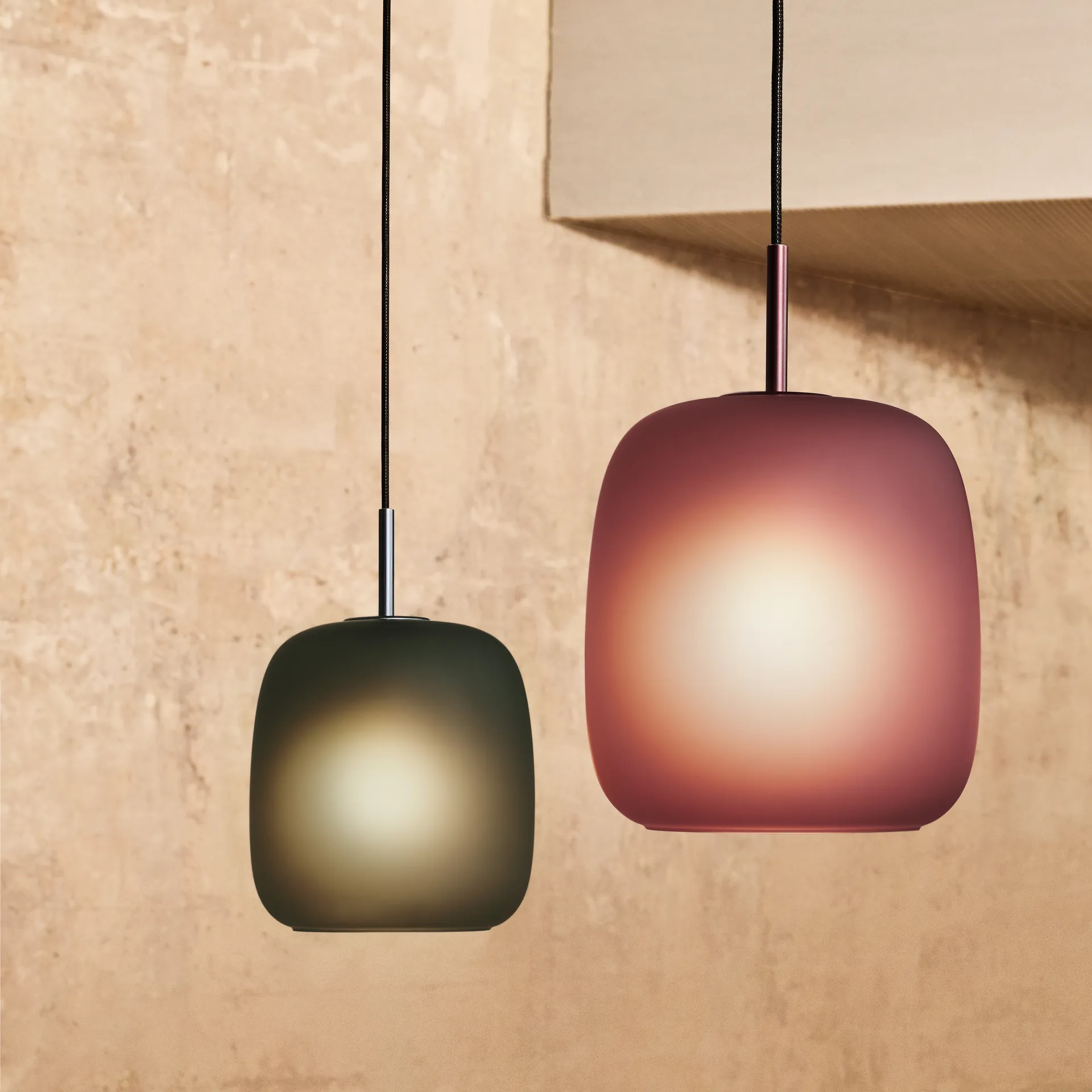 Maluma Pendelleuchte, Plum Fritz Hansen