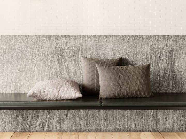 Trapez Kissen 50 x 50cm, Earth Brown Fritz Hansen