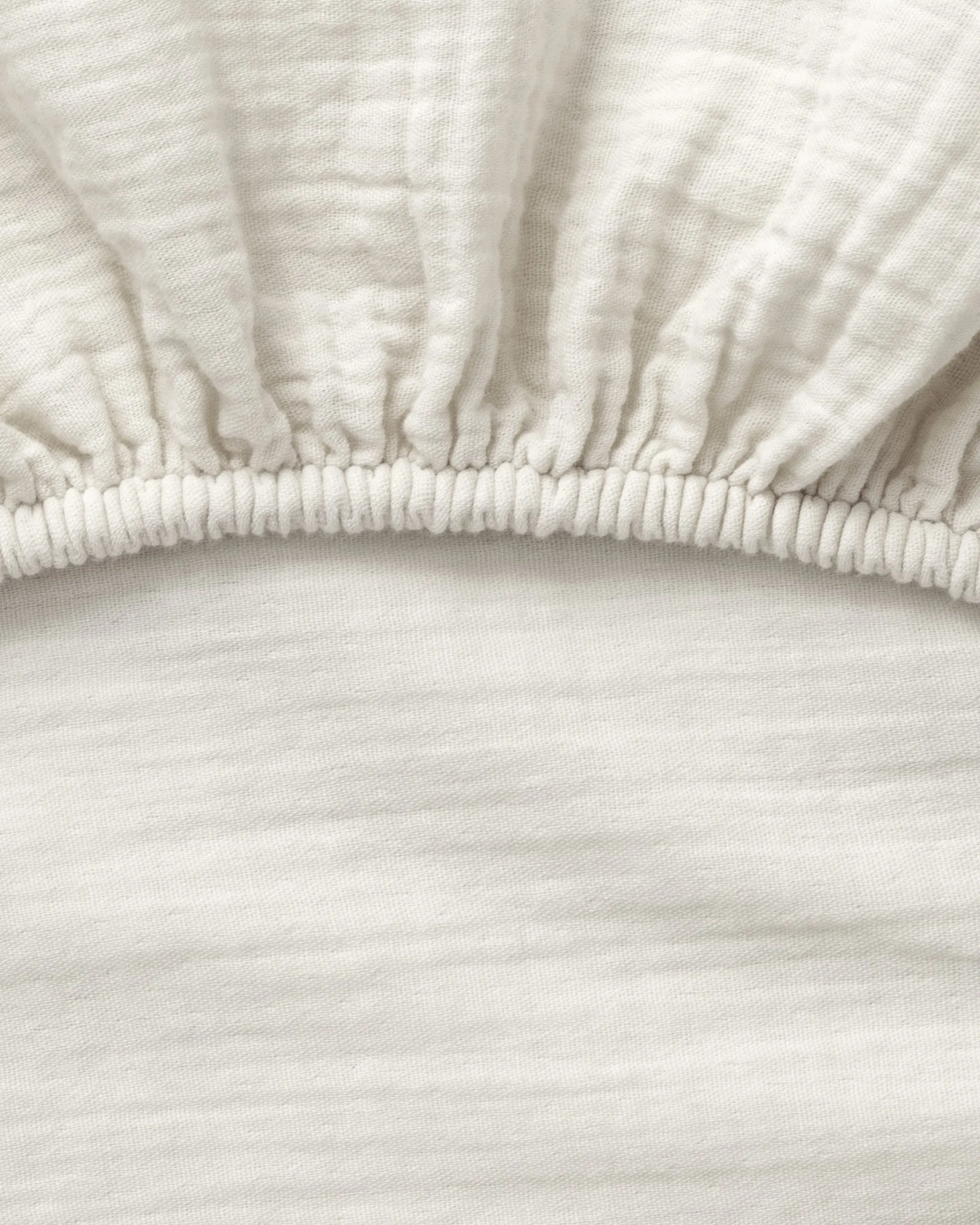 Eggshell Muslin Spannbettlaken, 180x200x30 cm Garbo&Friends