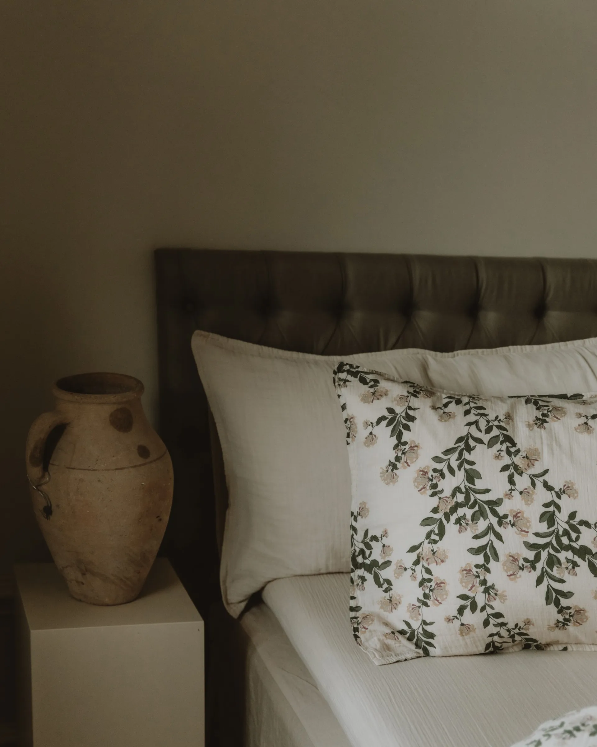 Eggshell Muslin Spannbettlaken, 90x200x30 cm Garbo&Friends