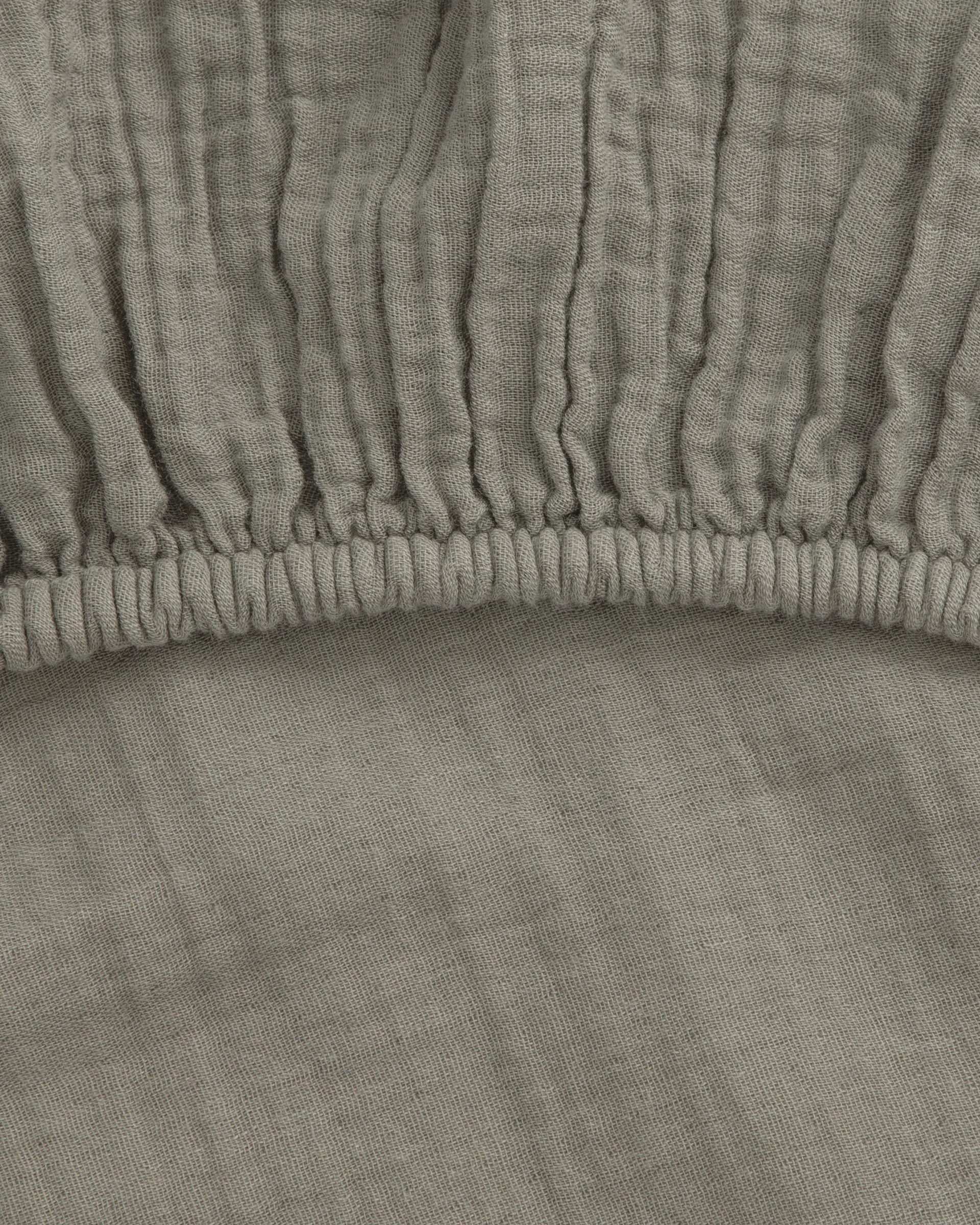 Geranium Muslin Spannbettlaken, 70x140x20 cm Garbo&Friends