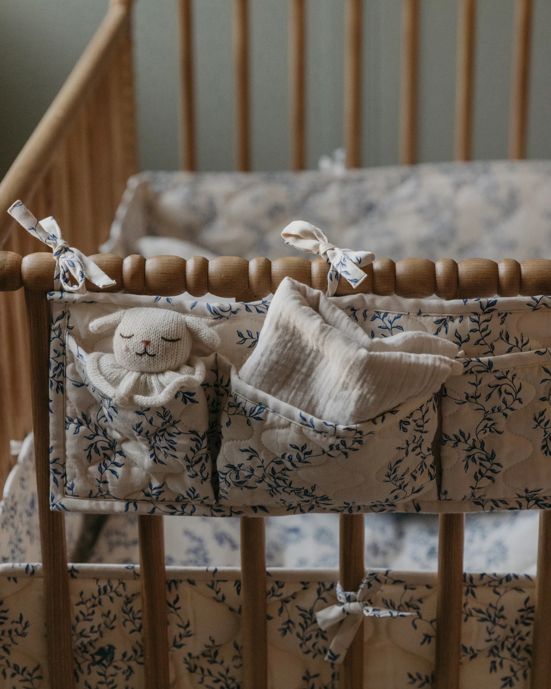 Jardim Satin gesteppte Betttasche, 18x43 cm Garbo&Friends