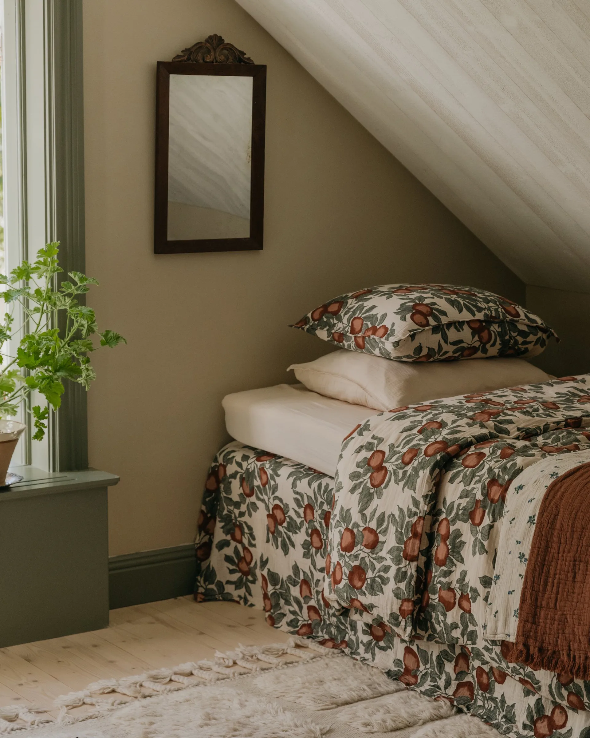 Pomme Muslin Bettrock, 90x200x53 cm Garbo&Friends