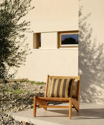 Garden Glory gestreiftes Kissen - Safrangelb-braun, 50x50 cm - Garden Glory