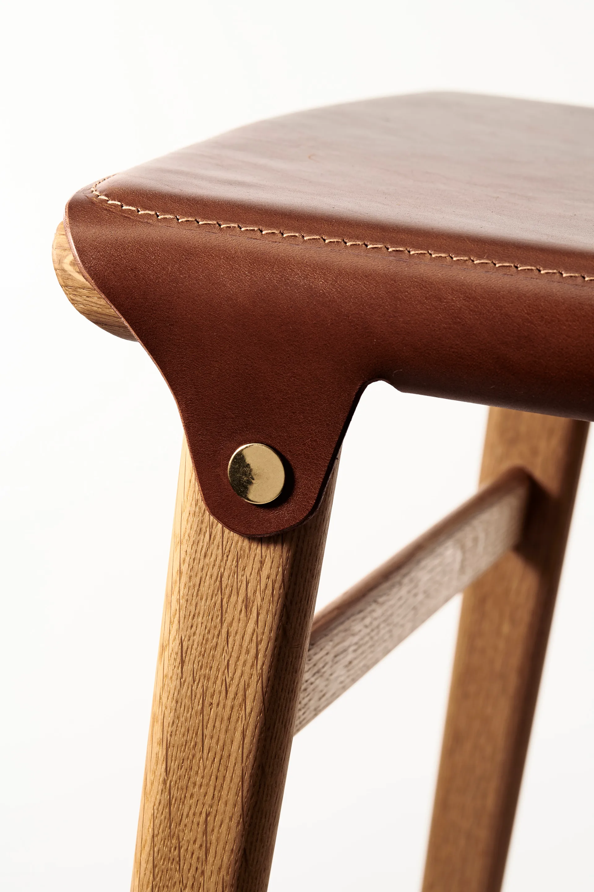 Hedda Barhocker, Eiche-Pure-Tärnsjö Leder Cognac Gärsnäs