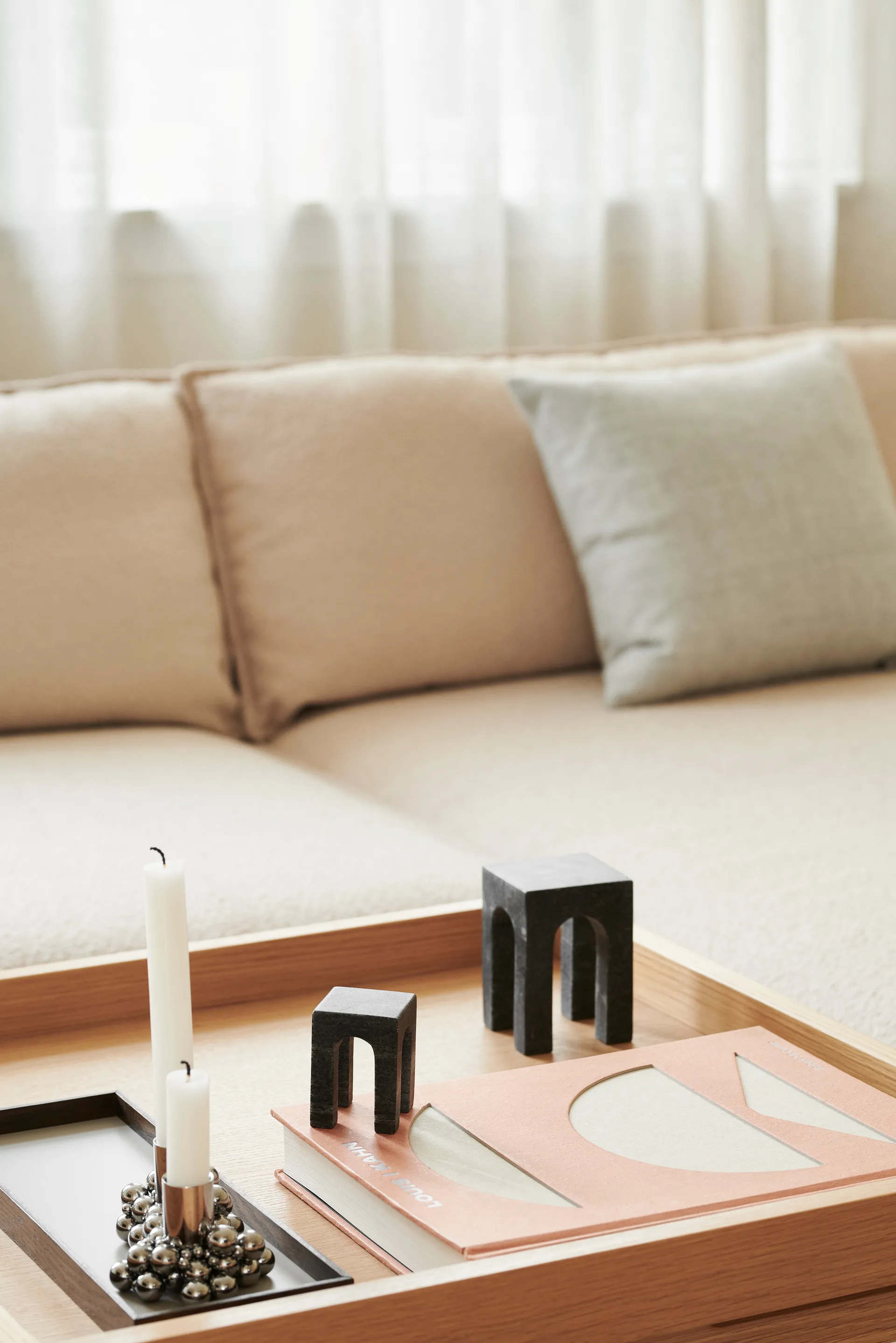 Frame Tablett small 11x32,4cm, Eiche geraucht-grau Gejst