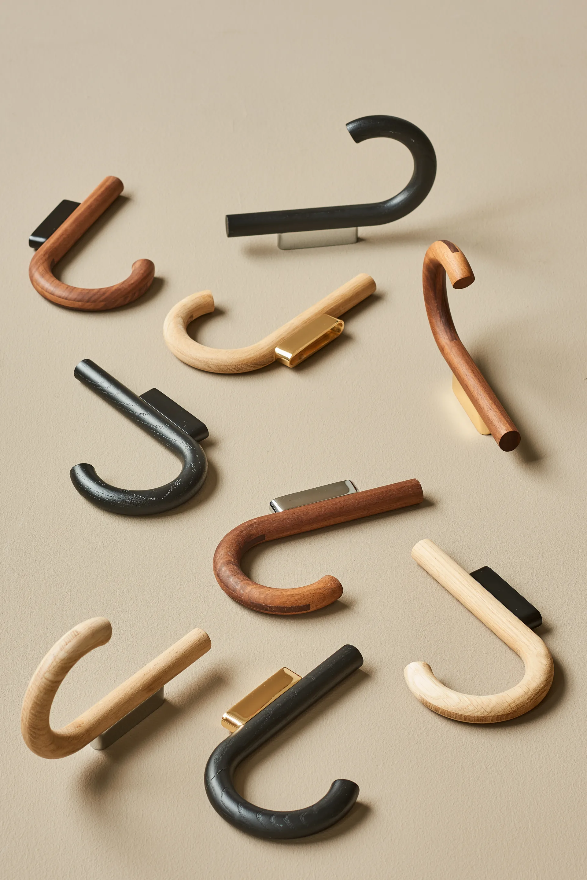 Hook Haken 19cm, Eiche-schwarz Gejst