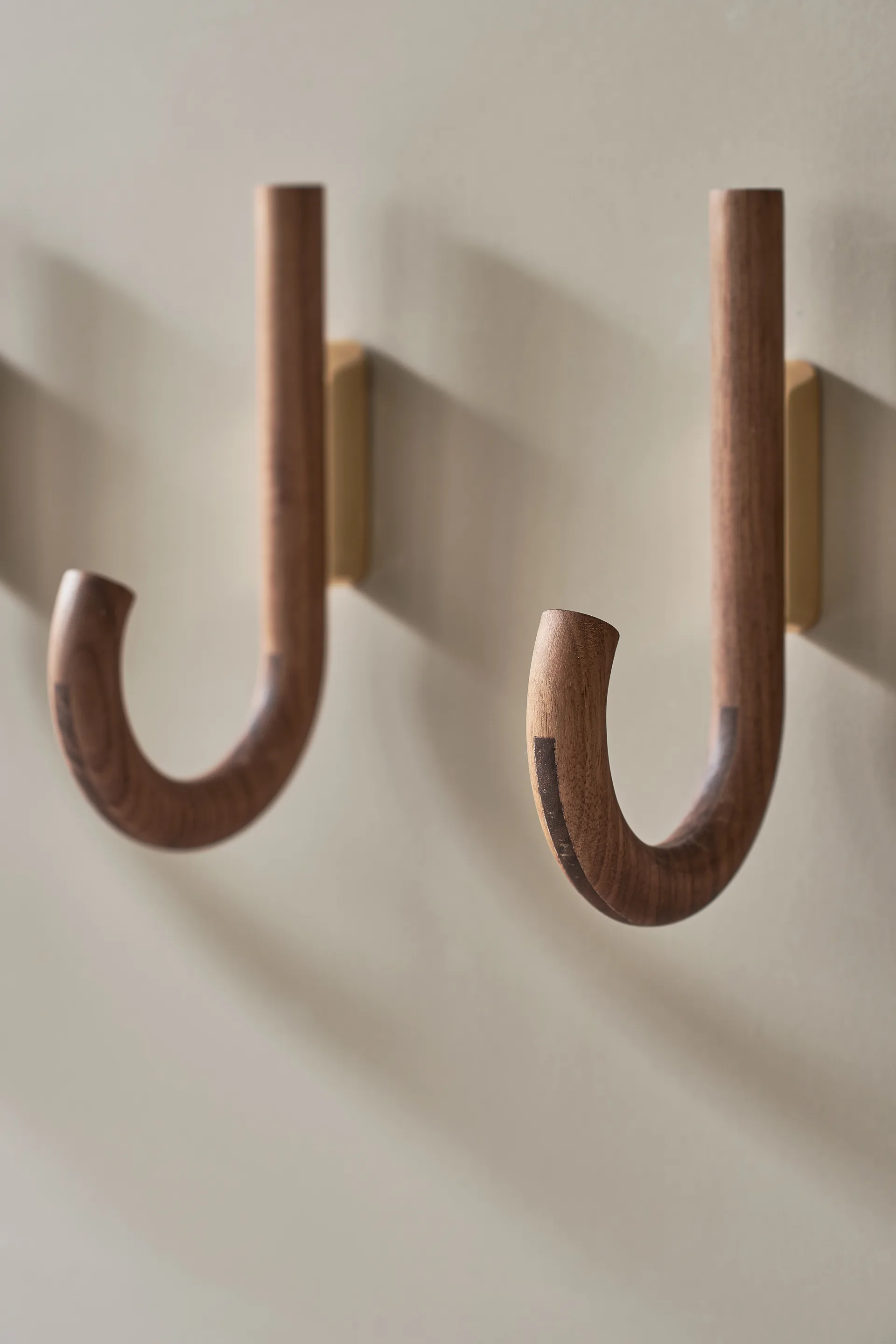 Hook Haken 19cm, Walnuss-Messing Gejst