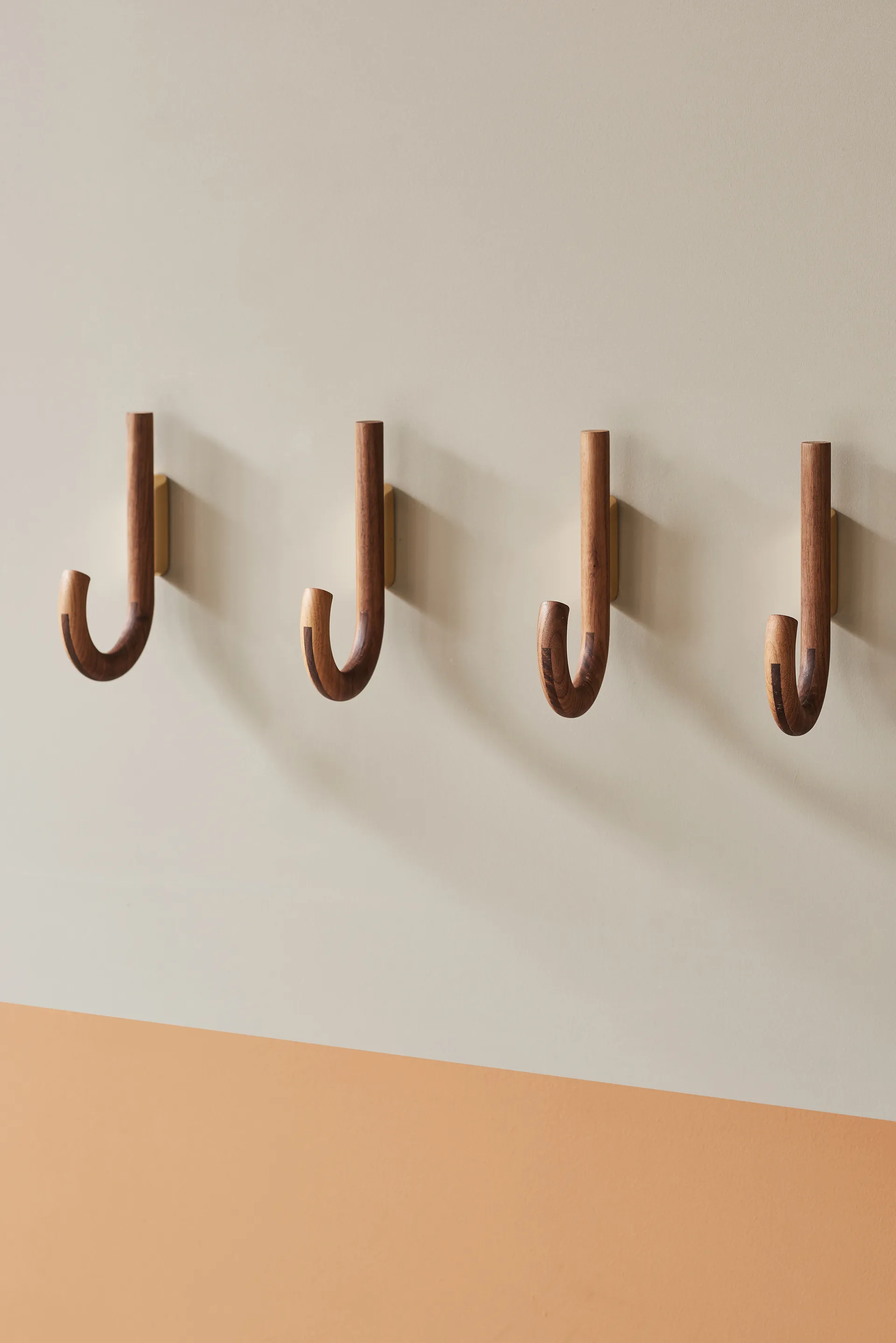 Hook Haken 19cm, Walnuss-Messing Gejst