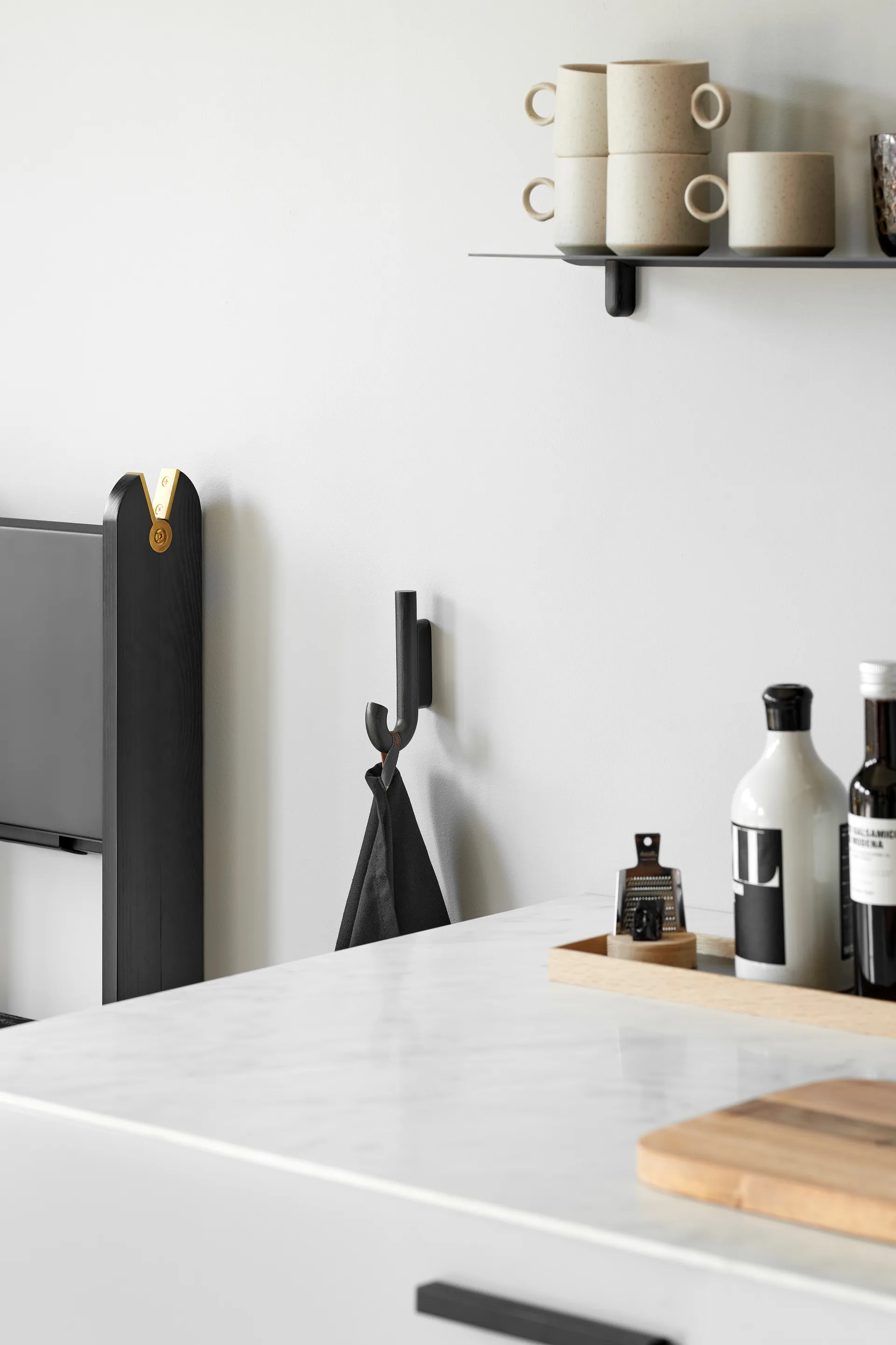 Hook Haken mini 13.3cm, Schwarze Eiche-Schwarz Gejst