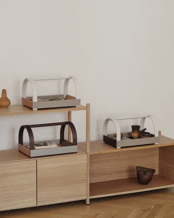 Kydo Tablett mit Griff 40,5x27x23,5 cm - Dunkle Eiche-beige white - Gejst