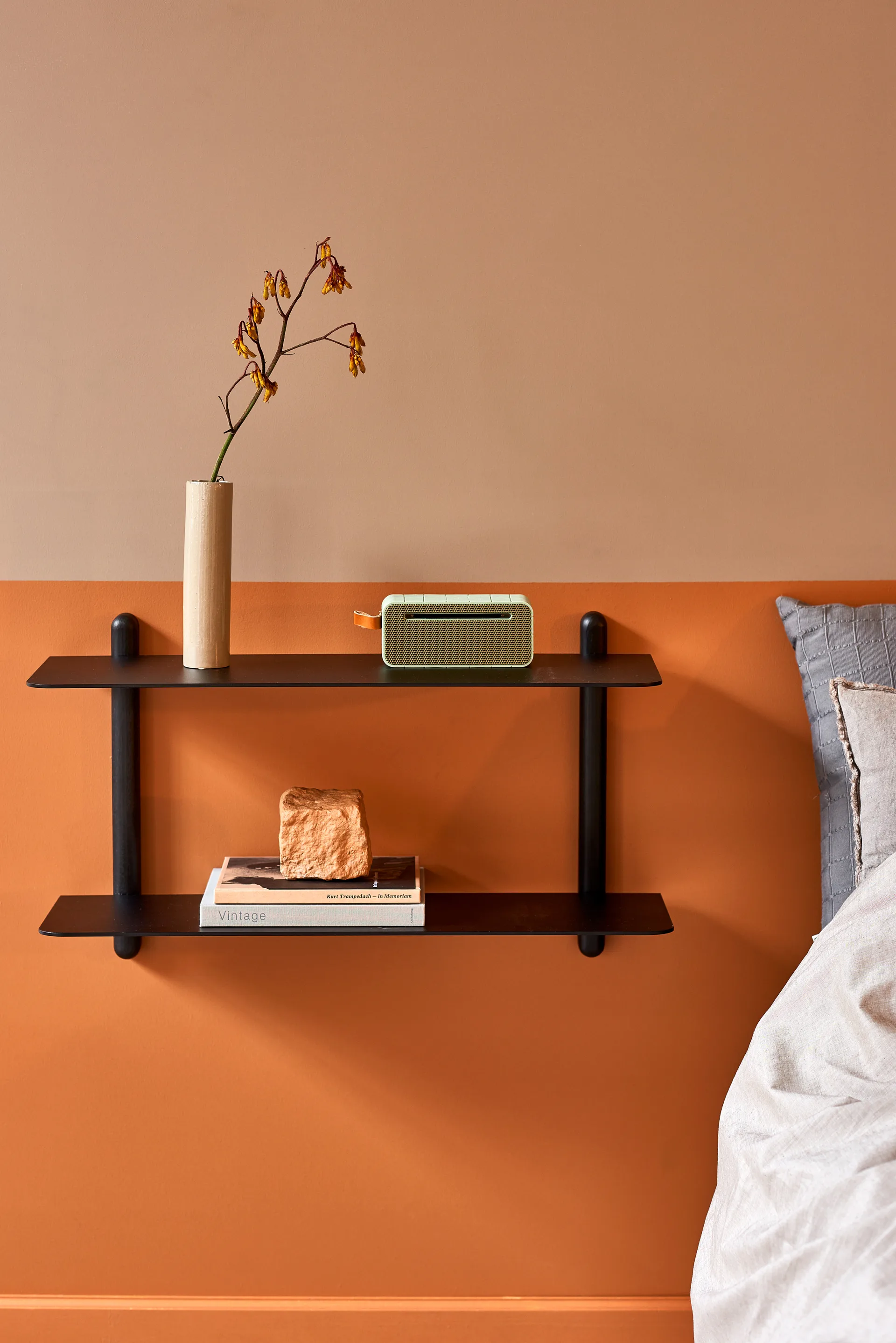 Nivo Regal F large, Schwarz gebeizte Esche-Schwarz Gejst