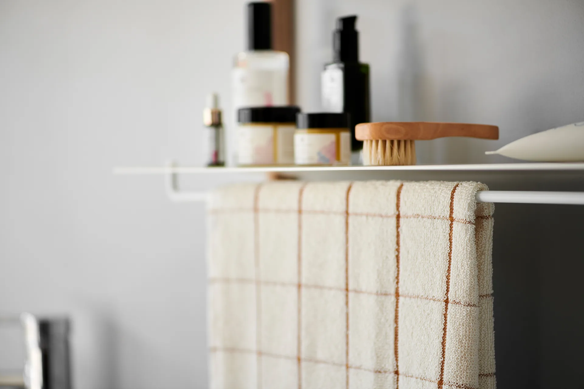 Nivo Stange für Regal, Weiß Gejst