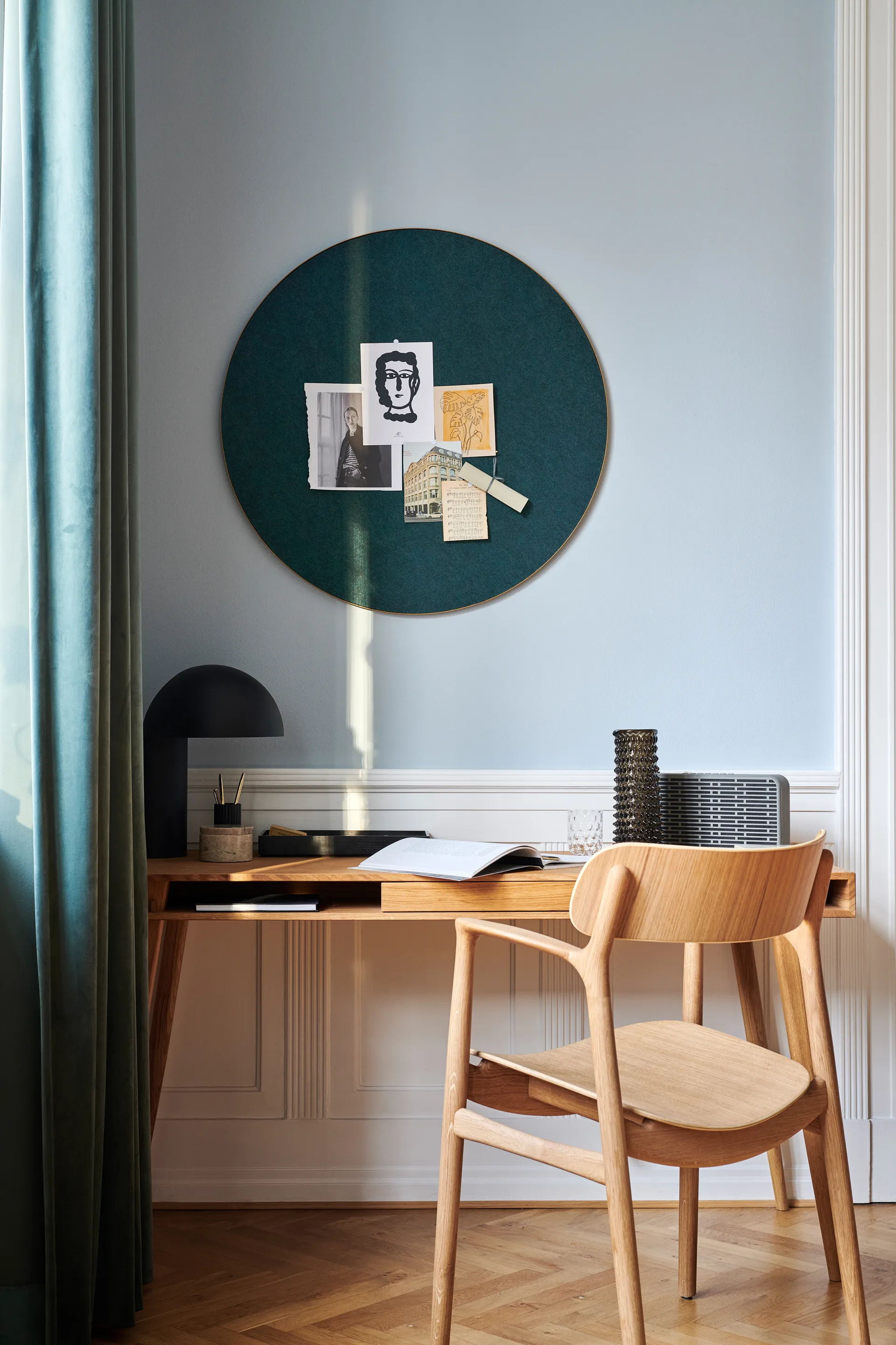 Retell pinboard Pinnwand Ø80cm, Grün-Messing Gejst