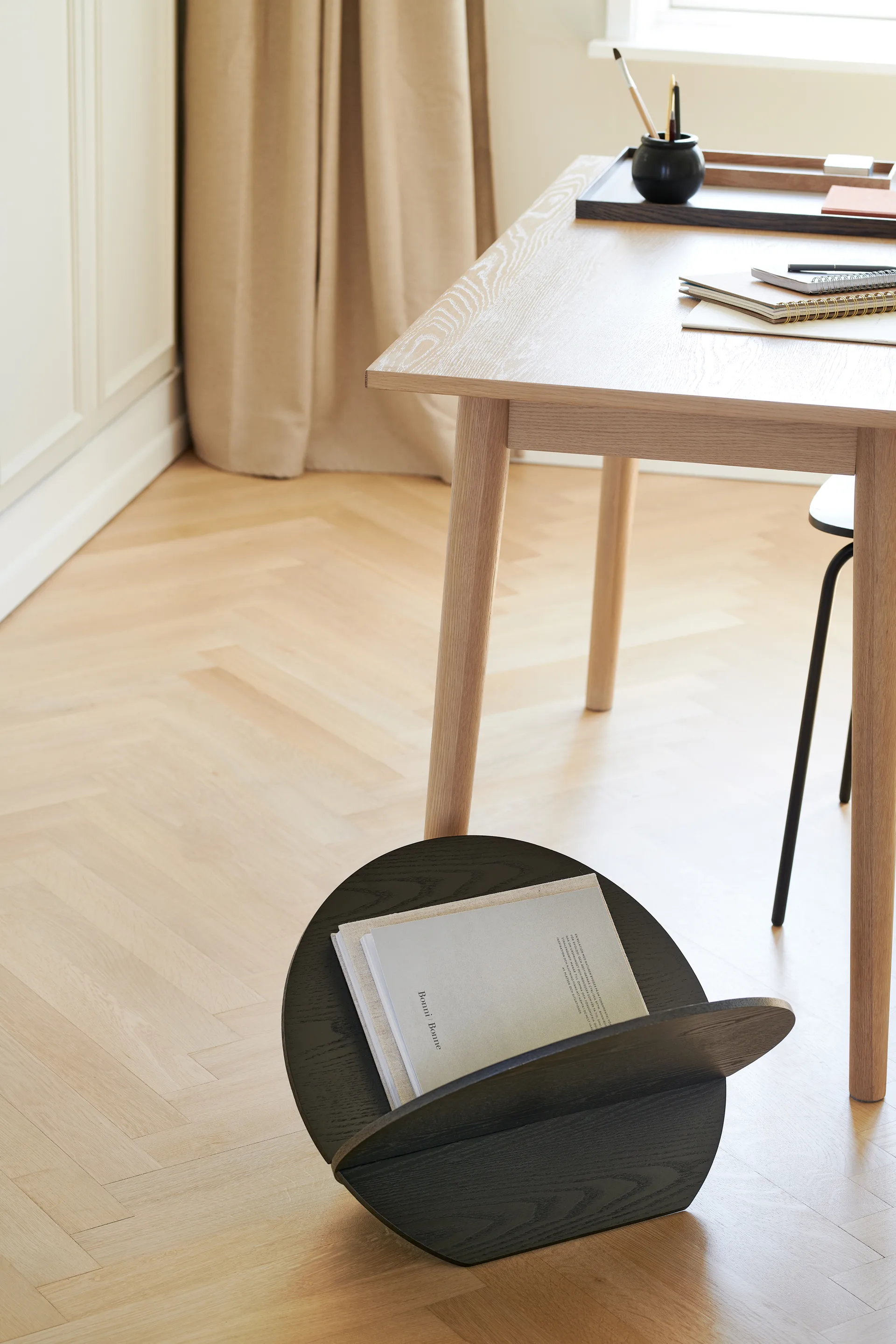 Silia Magazinhalter, Esche schwarz Gejst