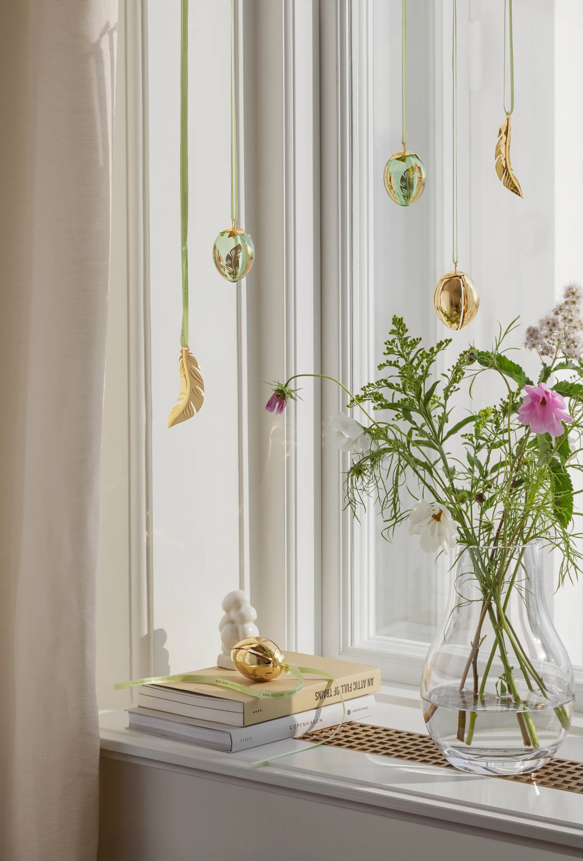 Georg Jensen Osterfeder-Anhänger 2024, 18 K vergoldet Georg Jensen