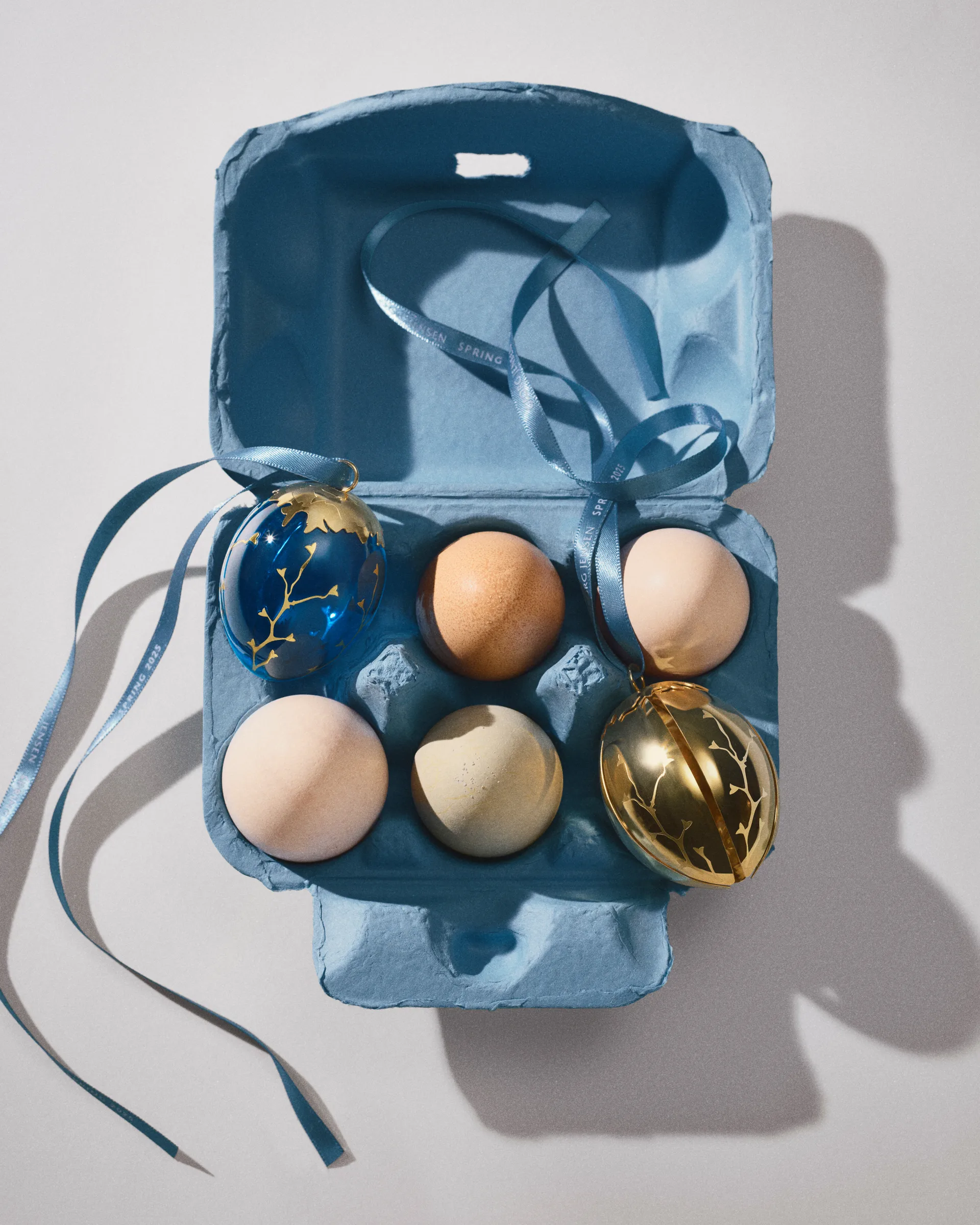 Spring 2025 Dekorationsei Osterhänger, Vergoldeter Edelstahl Georg Jensen