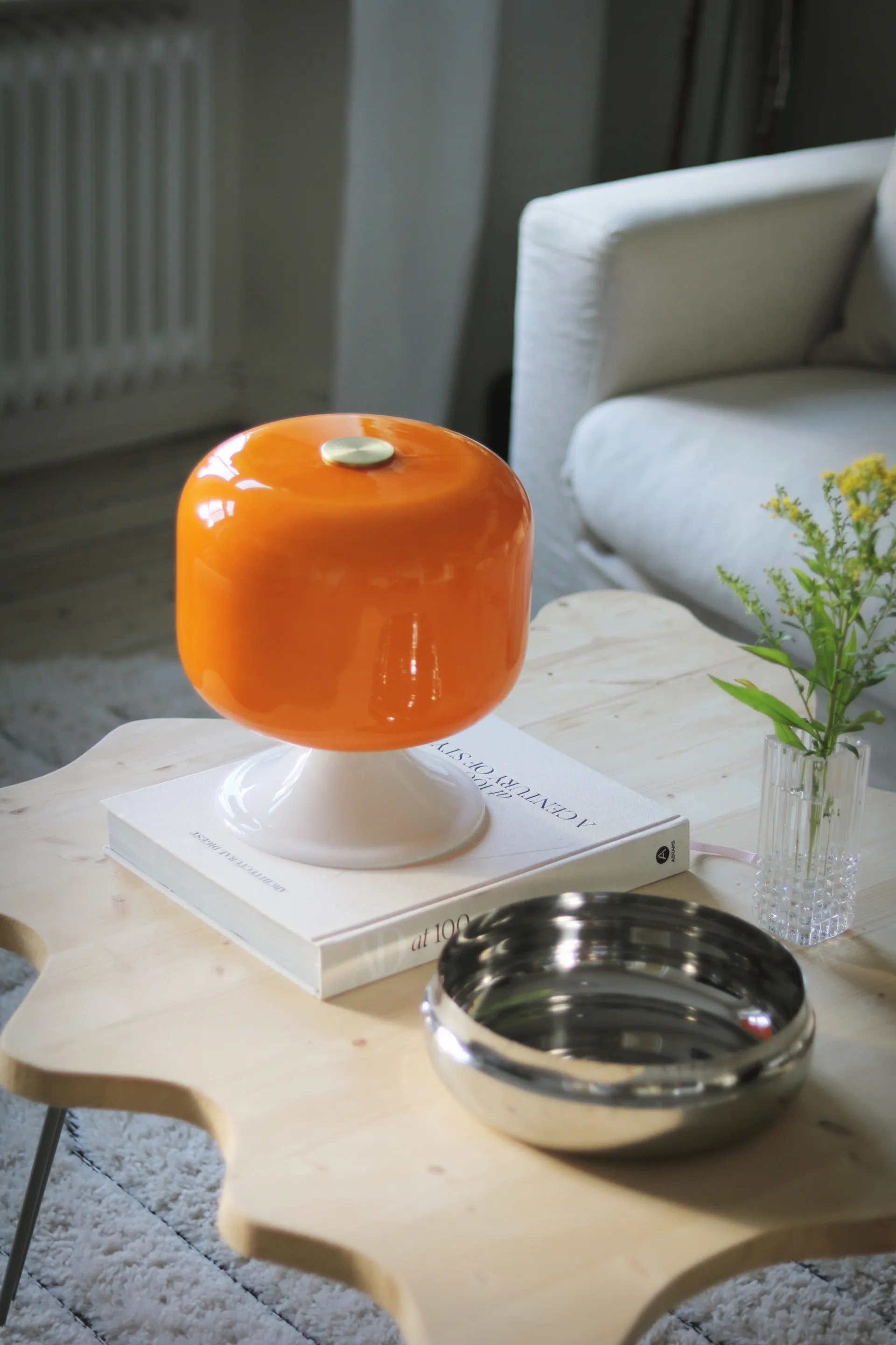 Bullen 25 Tischleuchte, Orange Globen Lighting