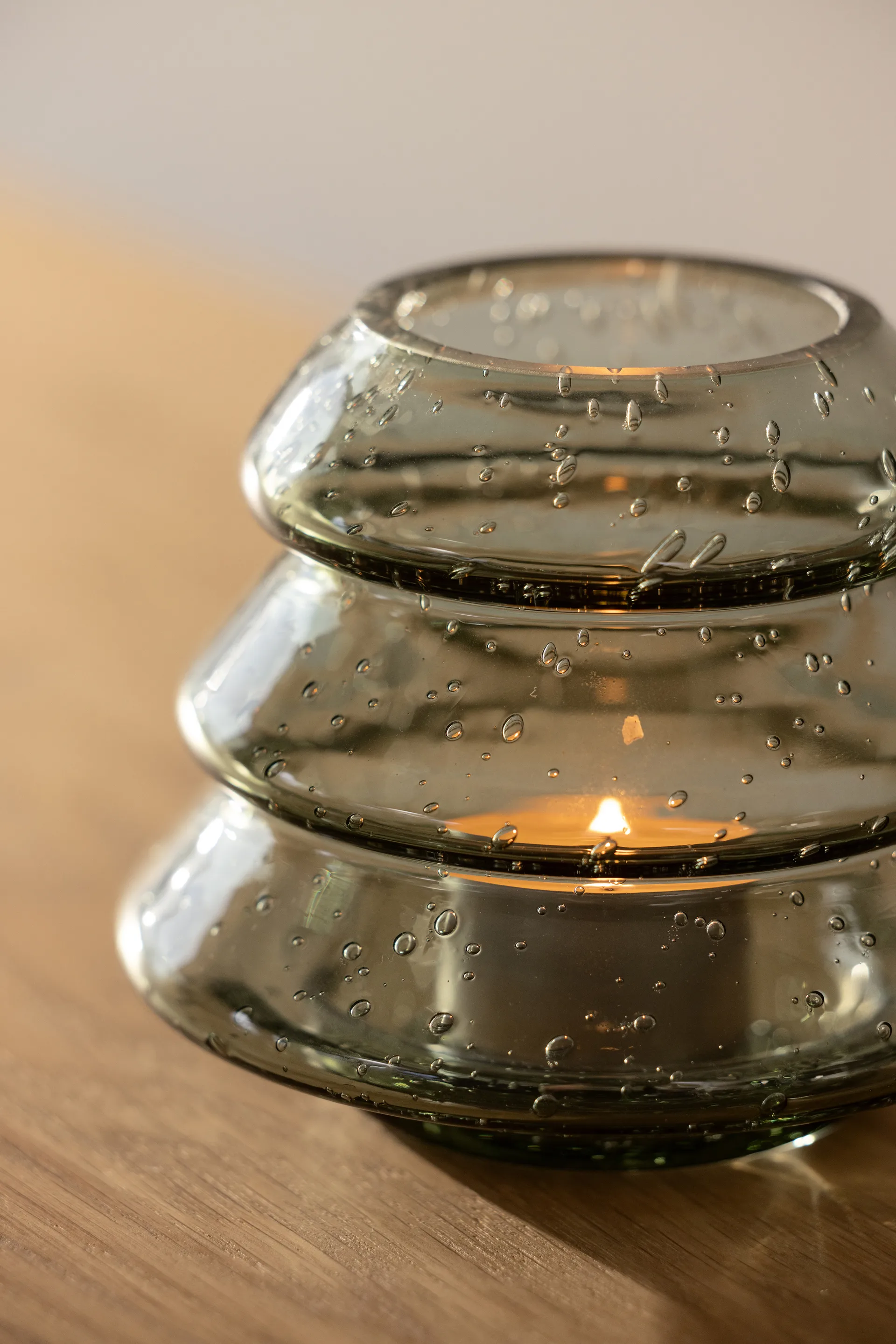 Gran 12 Teelichthalter, Grün Globen Lighting