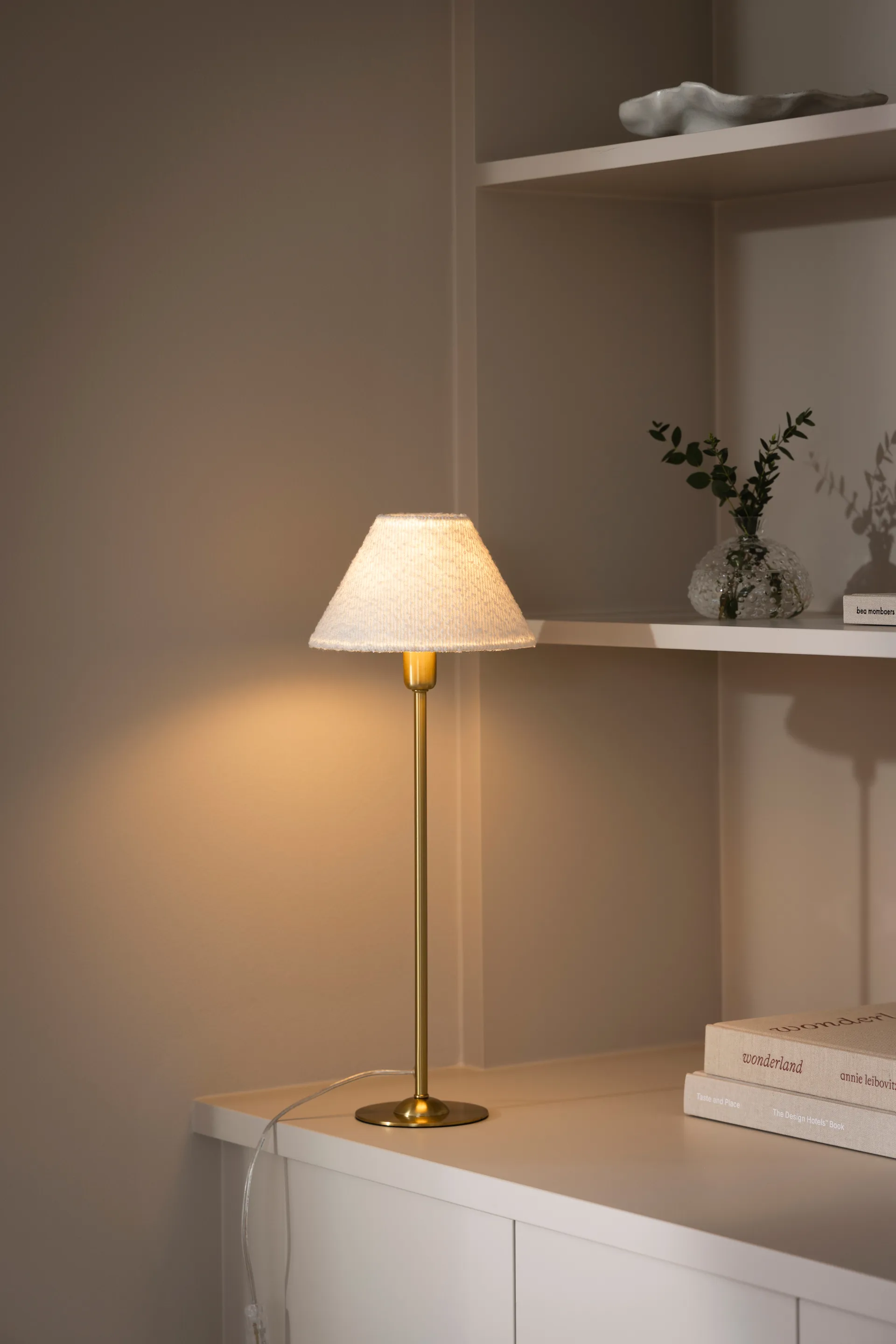 Iris 20 Lampenschirm, Bouclé weiß Globen Lighting