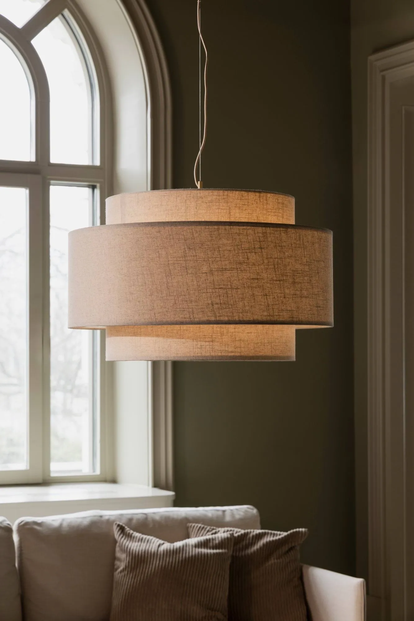 Noah Pendelleuchte Ø70 cm, Beige Globen Lighting