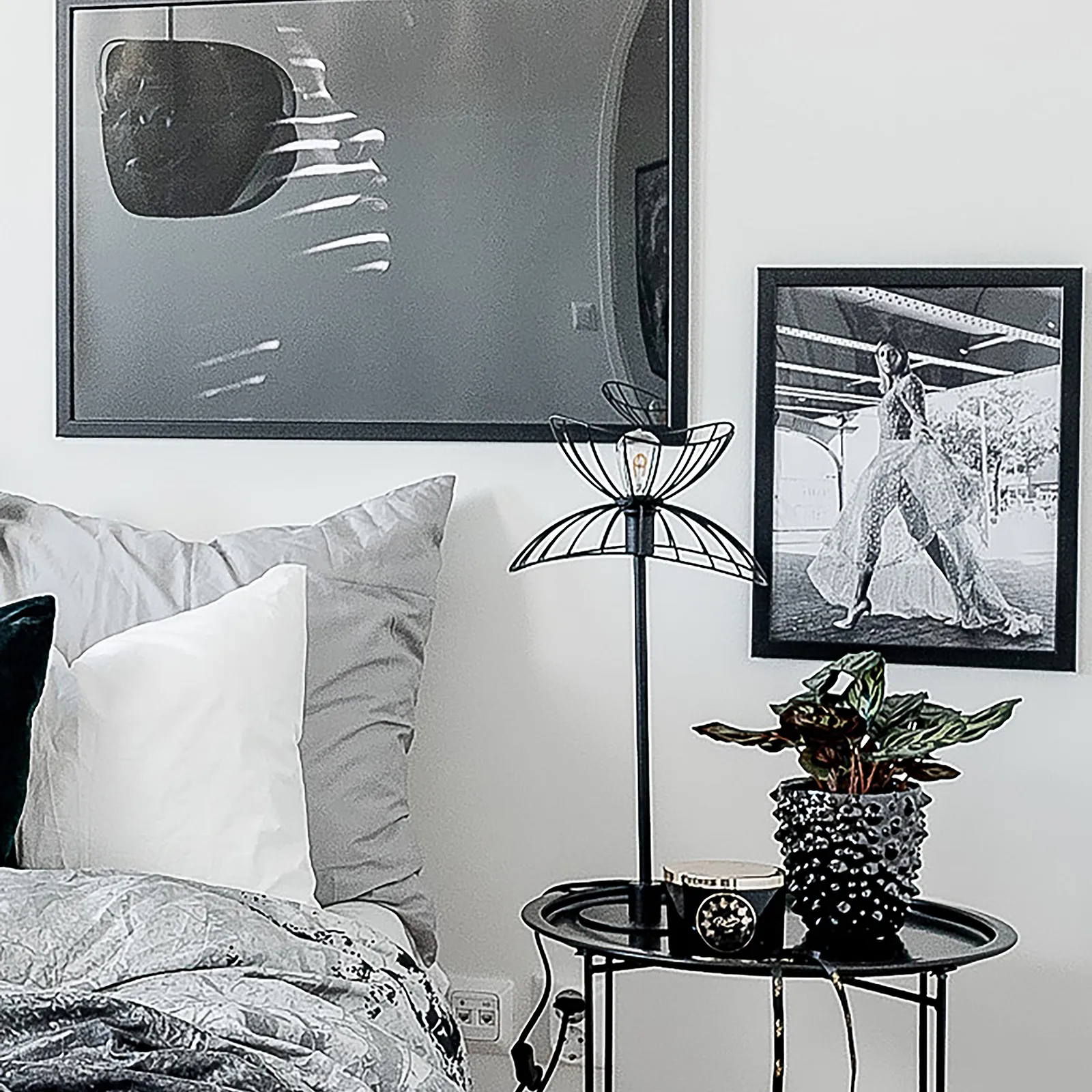 Ray Tischlampe, Schwarz Globen Lighting