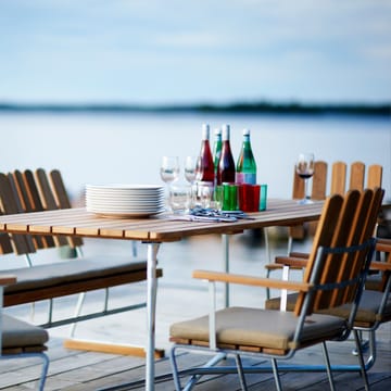 B25A Tisch - Eiche geölt- Gestell warmverzinkt - Grythyttan Stålmöbler