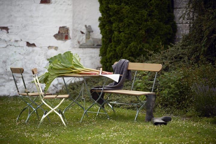 Biergarten-Stuhl, Eiche geölt- Gestell warmverzinkt Grythyttan Stålmöbler