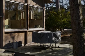 Grythyttan Möbelschutz - 9A Esstisch 100/120 cm + Stühle - Grythyttan Stålmöbler