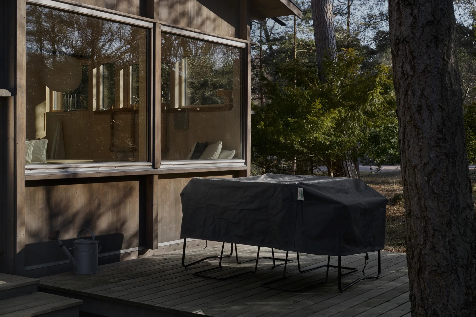 Grythyttan Möbelschutz, B31 Esstisch 170 cm + 4 Stühle Grythyttan Stålmöbler