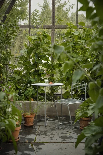 High Tech Tisch - Weiß- Gestell warmverzinkt, Ø60 cm - Grythyttan Stålmöbler