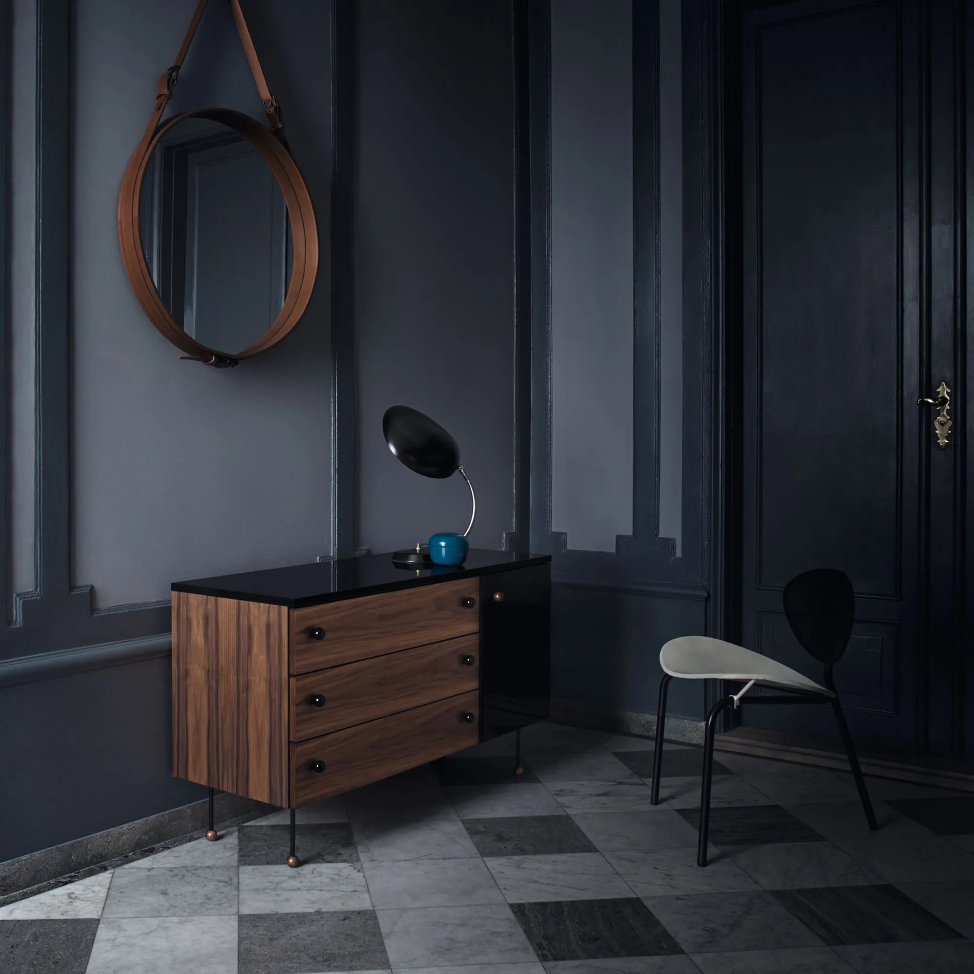 62 Dresser Kommode, American walnut, 4 Schubladen GUBI