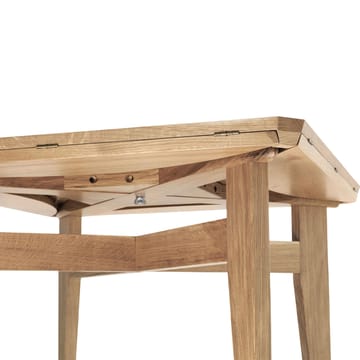 B-Table Esstisch - Oak matt lacqured - GUBI