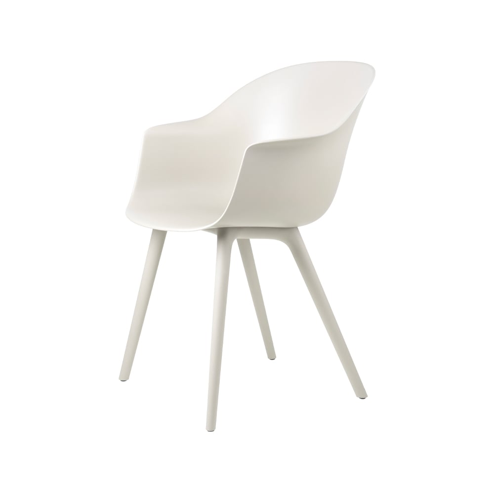GUBI Bat Dining Outdoor Stuhl Alabaster white | Skandinavisches Design | Gartenstühle | Weiß