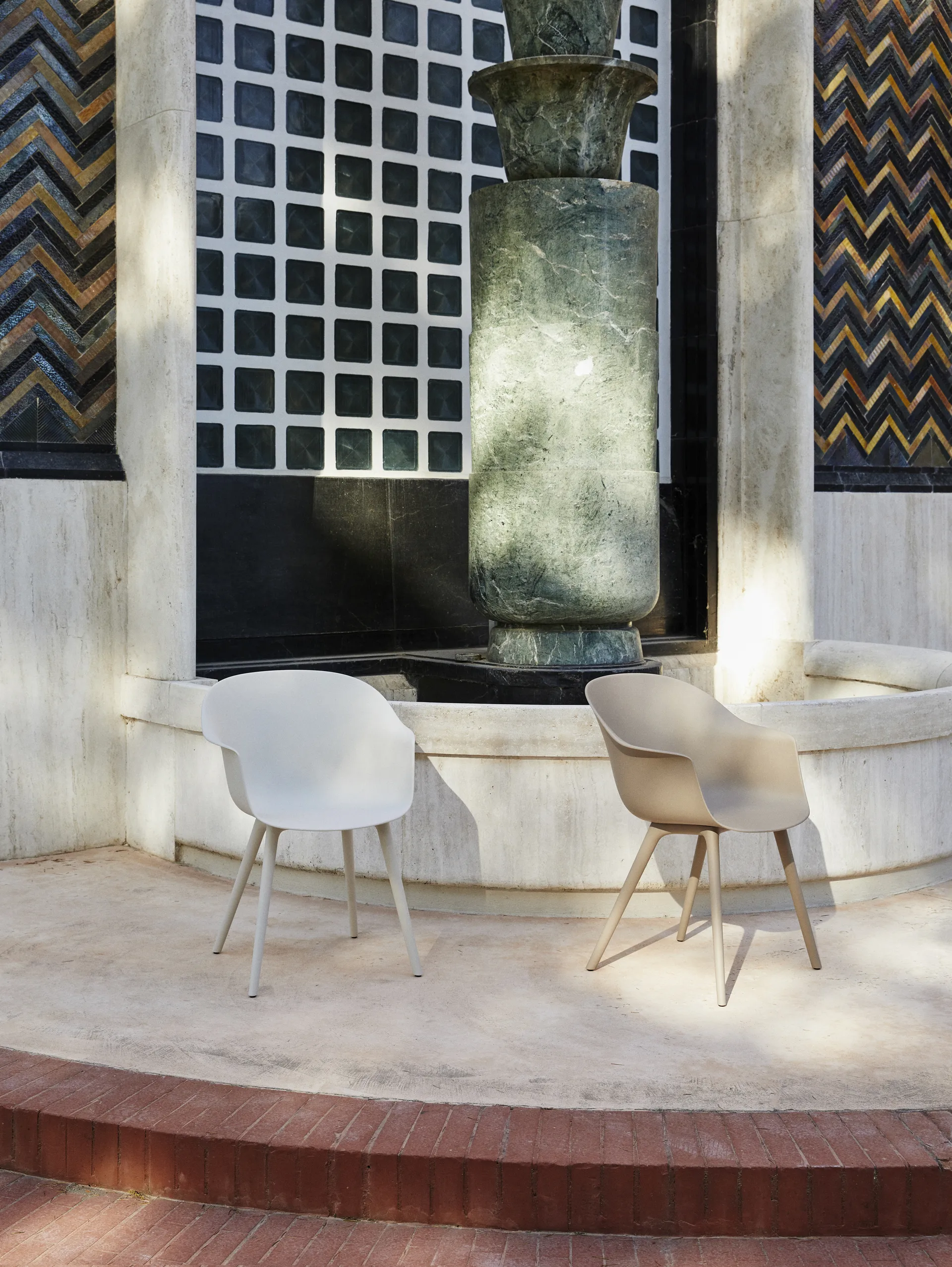 Bat Dining Outdoor Stuhl, New beige GUBI