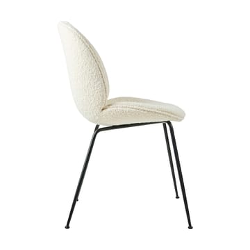 Beetle dining chair fully upholstered conic base - Karakorum 001-Schwarzes Gestell - GUBI
