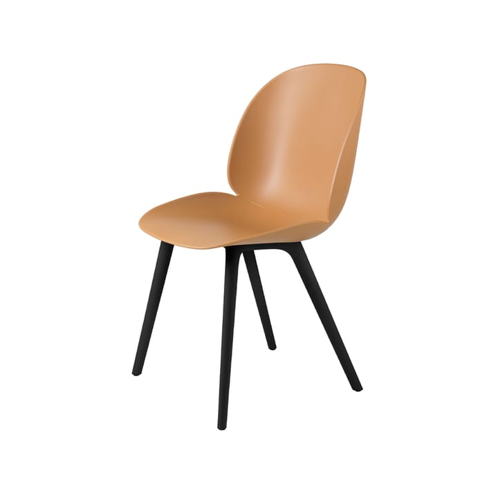 Beetle Plastic Stuhl - Bernstein brown, schwarze Beine - GUBI