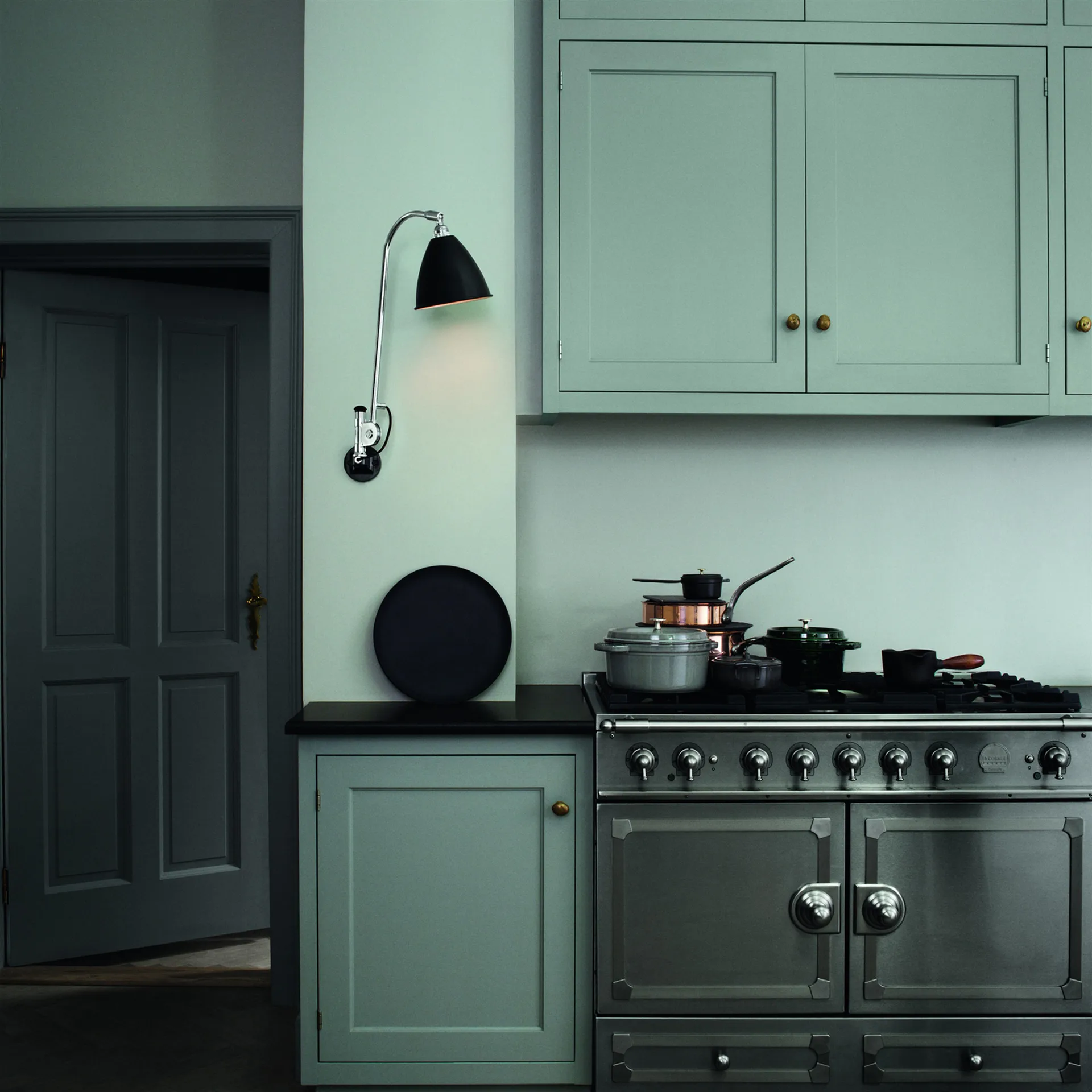 Bestlite BL6 Wandleuchte, Schwarz / Chrom GUBI