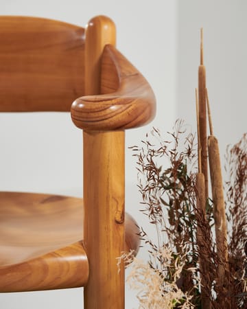 Daumiller Stuhl mit Armlehne - Golden Pine - Gubi