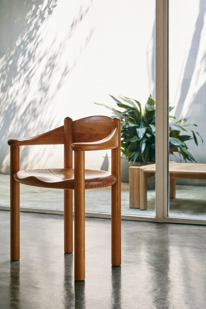Daumiller Stuhl mit Armlehne - Golden Pine - Gubi