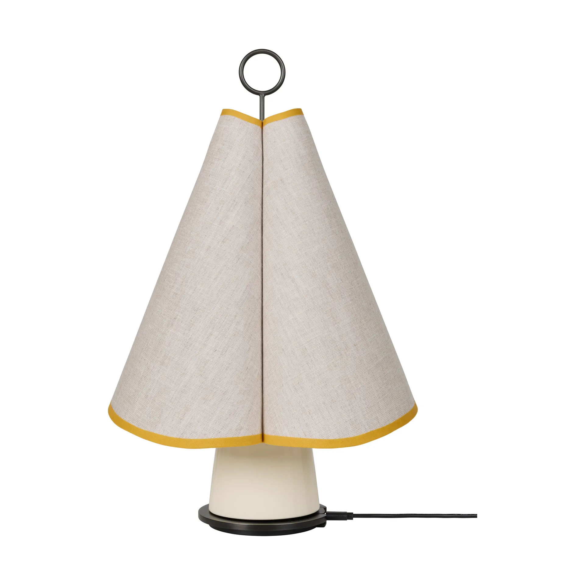 Hornbæk tragbare Tischlampe, Poppy yellow GUBI
