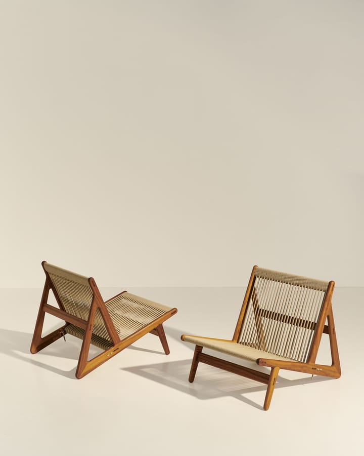 MR01 Initial outdoor lounge chair - Geöltes Irokoholz - Gubi